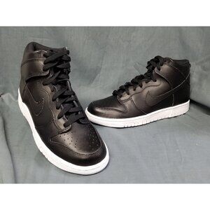 Nike Dunk High 'Black' (GS) Brand NEW in BOX Size 6.5Y !!!